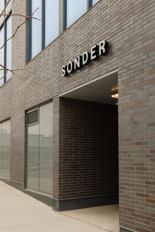 Hotel Sonder At Artesa Toronto Zewnętrze zdjęcie
